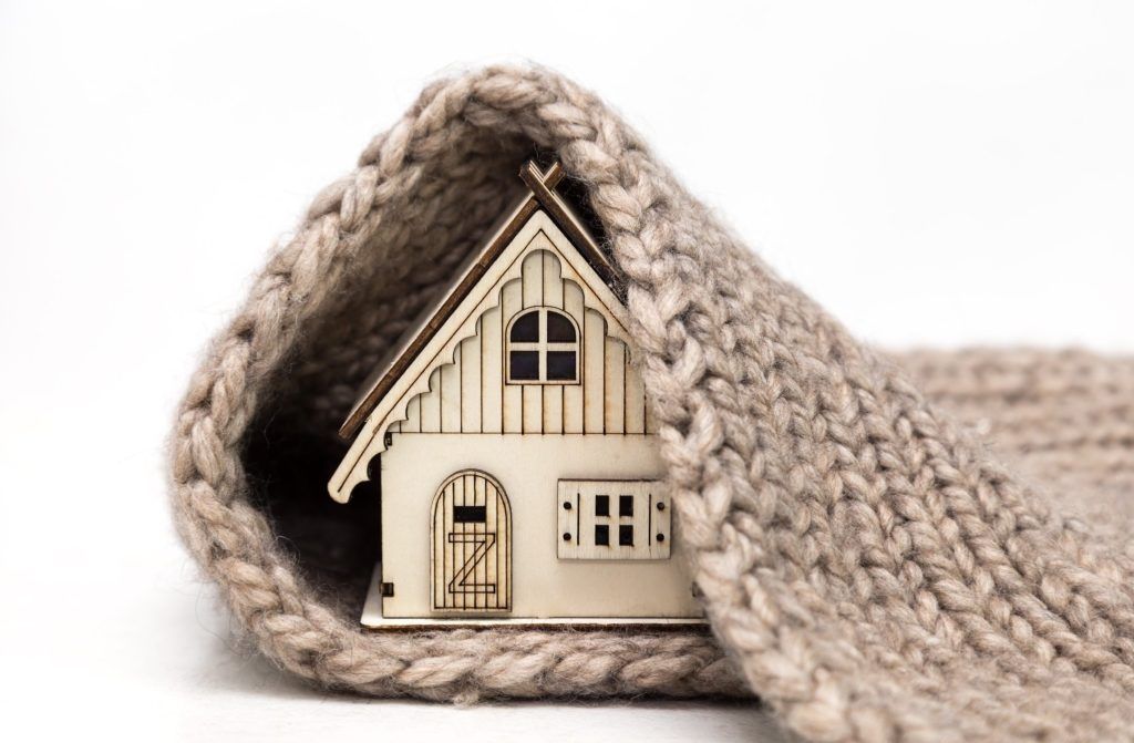 conviene vendere casa da soli privatamente o con agenzia immobiliare i pro e contro